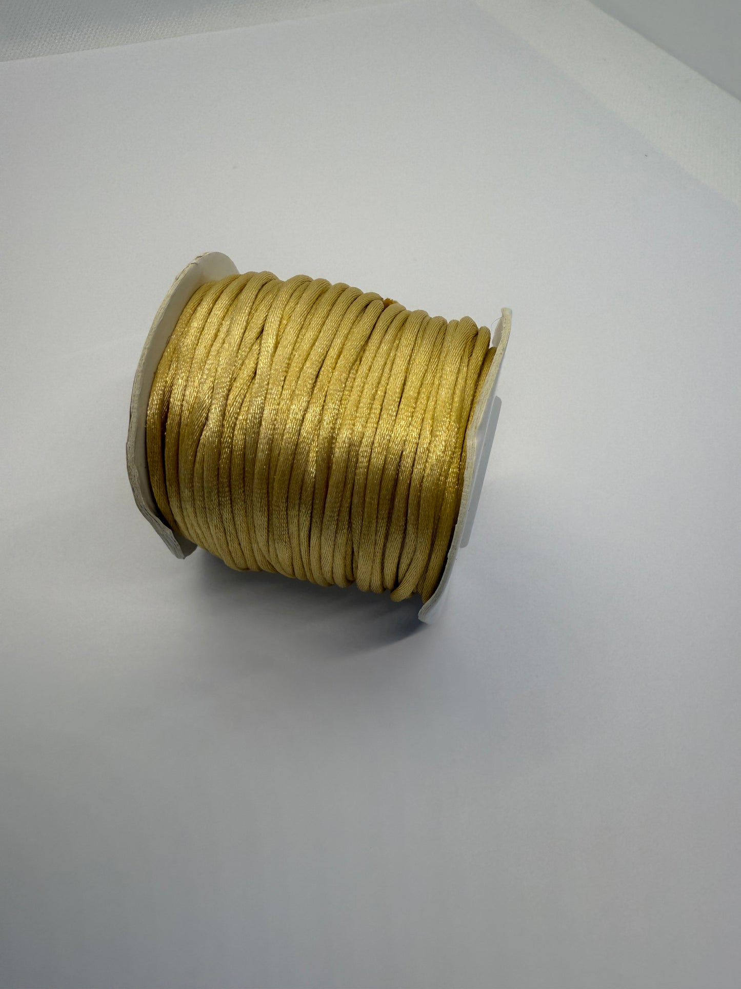 Bijou {{ product.title }} couleur {{ product.color }} – fait main par Jum’s créa