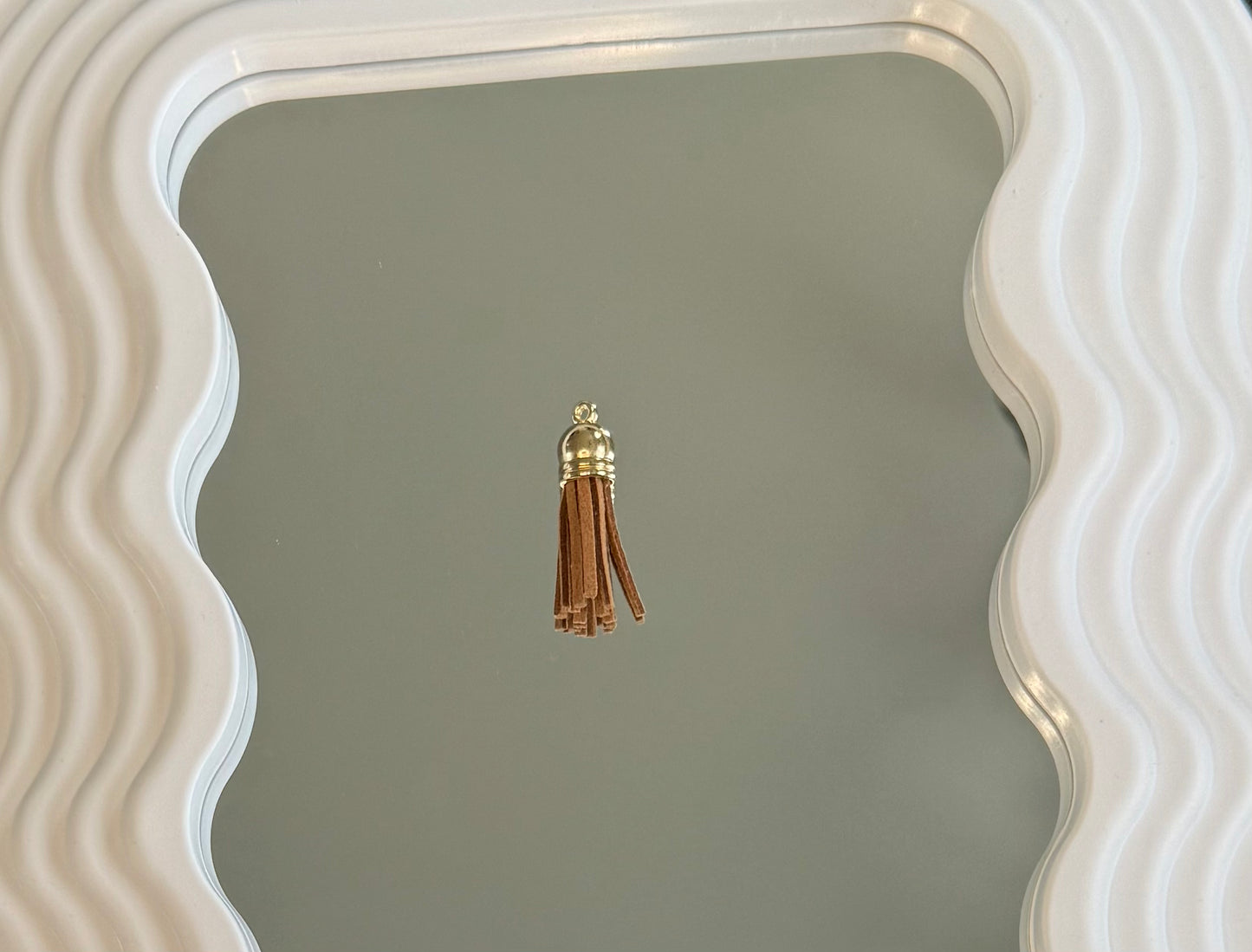 Bijou {{ product.title }} couleur {{ product.color }} – fait main par Jum’s créa